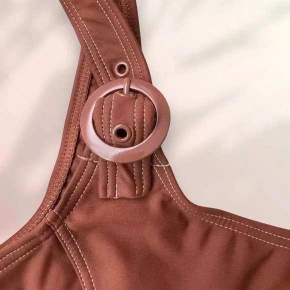 NWT OOKIOH RAVELLO TOP in Coco & SEYCHELLES BOTTOM in Lanai Floral - Picture 11 of 14